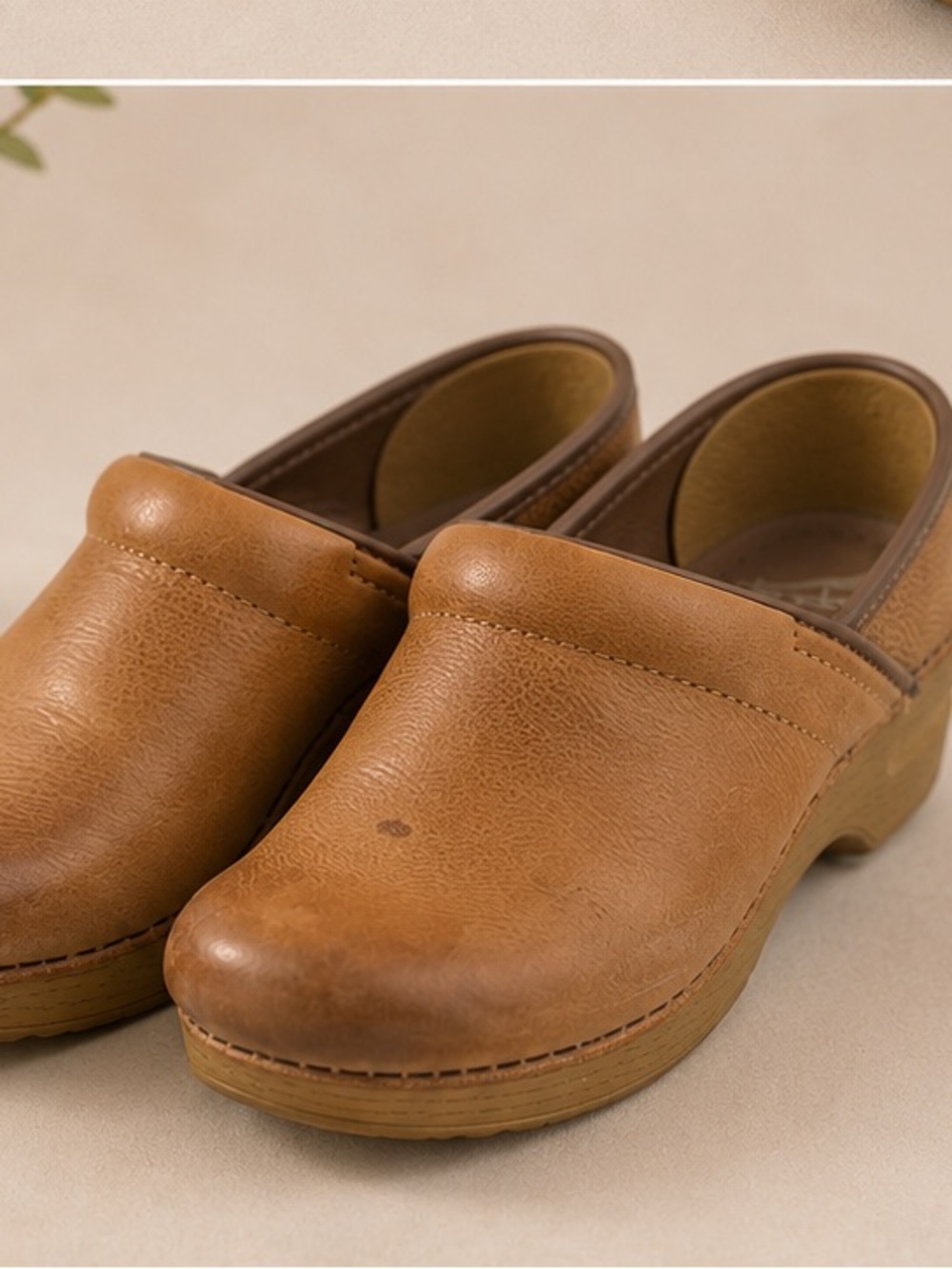 Dansko Tan Leather Clog Mules - Picture 1 of 3